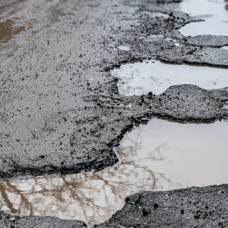 La crise des infrastructures publiques