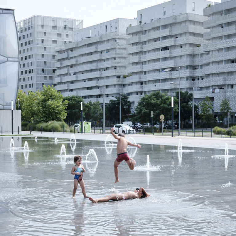 La ville de demain ne peut pas &ecirc;tre une succession de refuges climatis&eacute;s