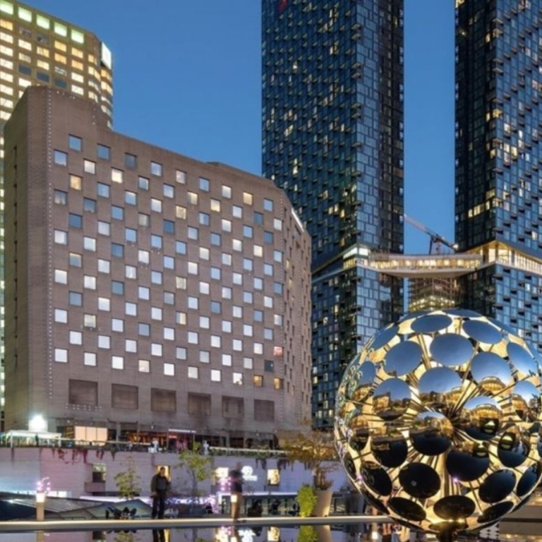 Retour au pr&eacute;sentiel&thinsp;!