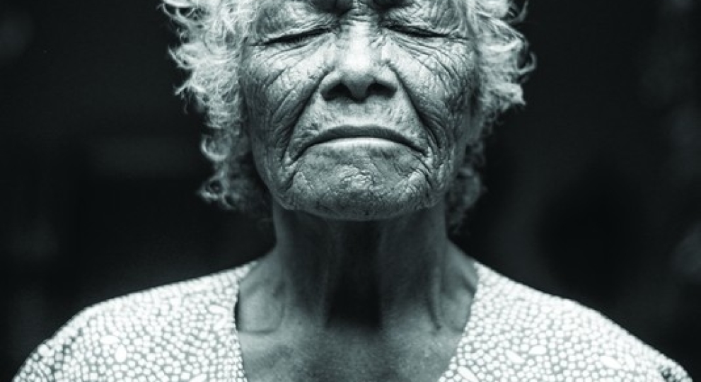 Héberger les personnes âgées dans le village global
